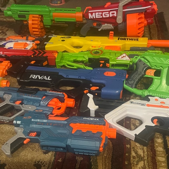 Nerf Gun Lot - Picture 2 of 3
